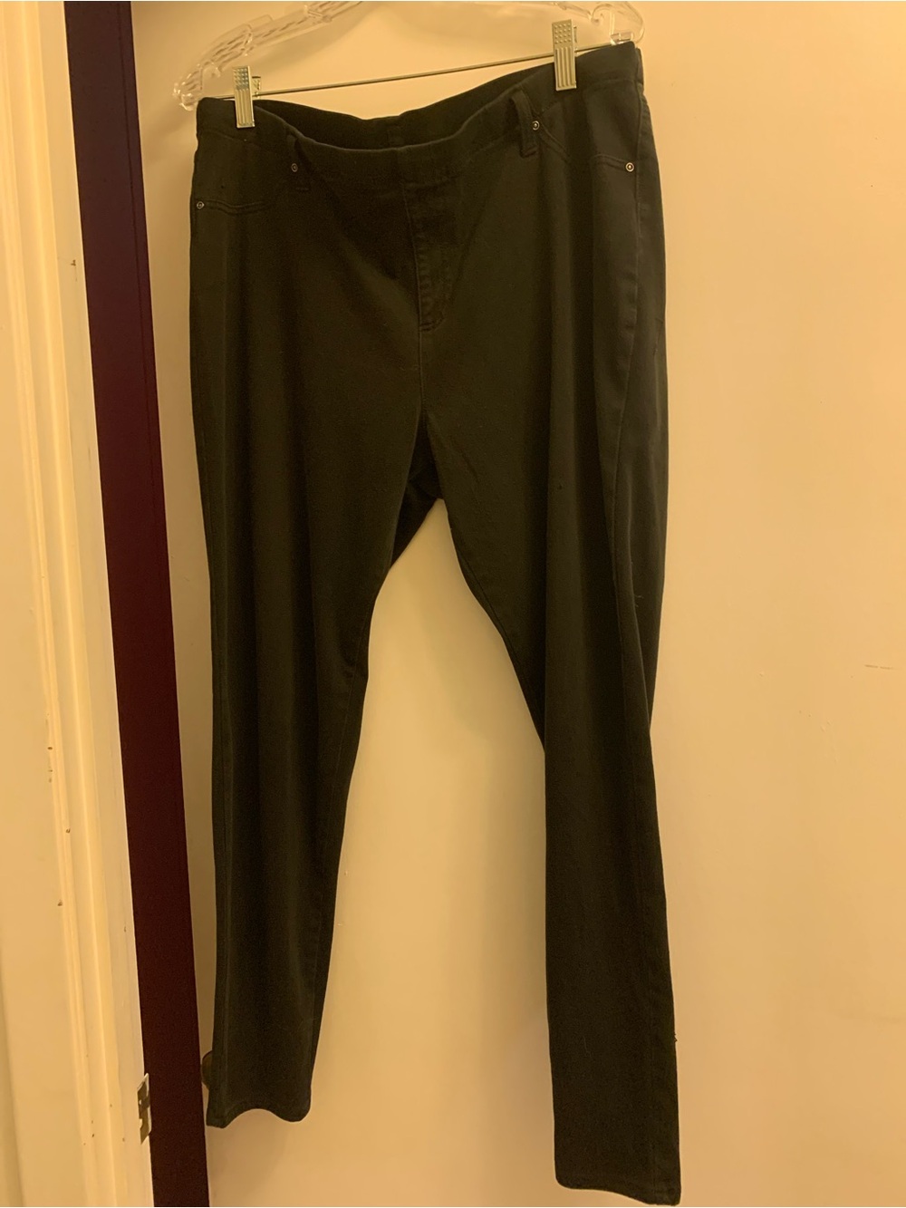 Time and Tru Black Women's Stretch Jeggings